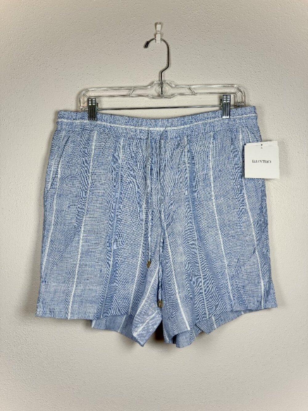 Ellen Tracy Linen Shorts Women's M Blue White Stripe NWT Elastic Waist